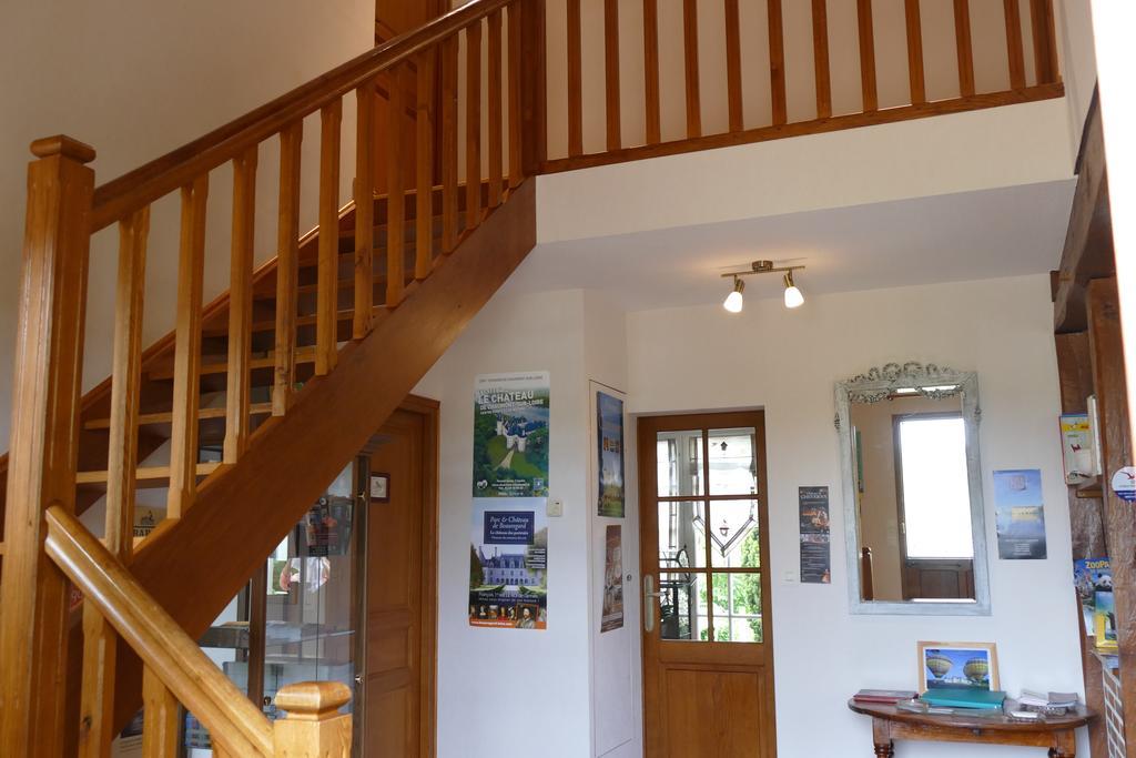 Le Clos Des Perraudieres Cour Cheverny Bagian luar foto
